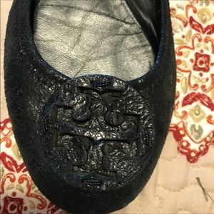 Authentic Tory Burch All Black Leather Revas
